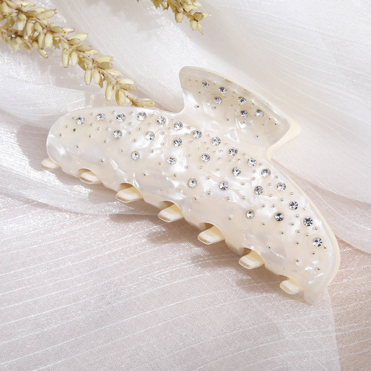 Heavy industry full diamond acetate grip ~ Japanese and Korean ins niche advanced shark clip on the back of the head fashion commuter all-match hair accessories