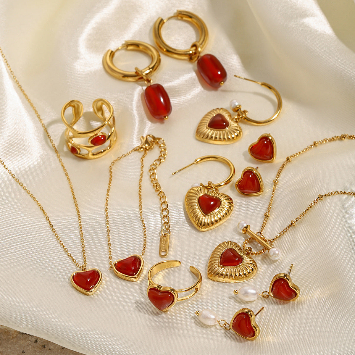 European and American 18k Gold Stainless Steel Red Agate Love Necklace Advanced Pendant Earrings Niche Ins Wind Ring