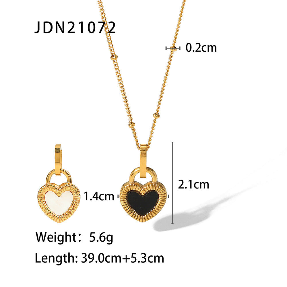European and American stainless steel love necklace advanced sense pendant clavicle chain titanium steel jewelry cross-border necklace