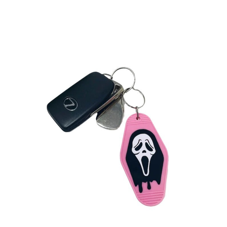 Horror Motel Key Chain Funky Halloween Spooky Key Chain, Ghost Face Hotel Key Ring