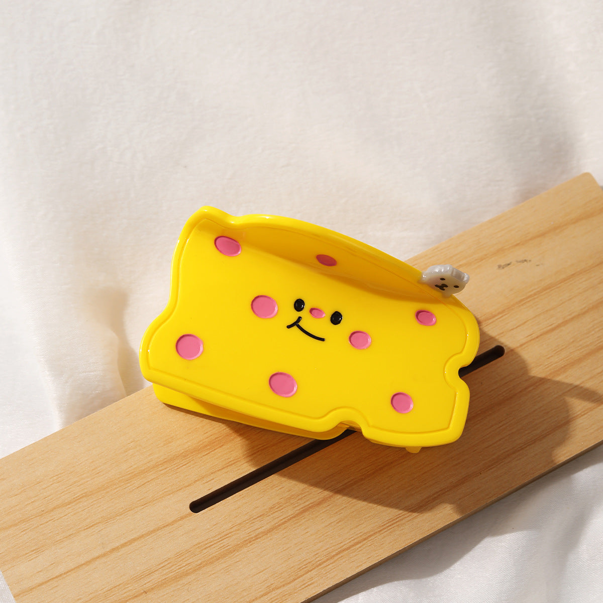 New fun personality cute cartoon sweet cheese acetate hair clip girl hair shark clip headdress hair grip