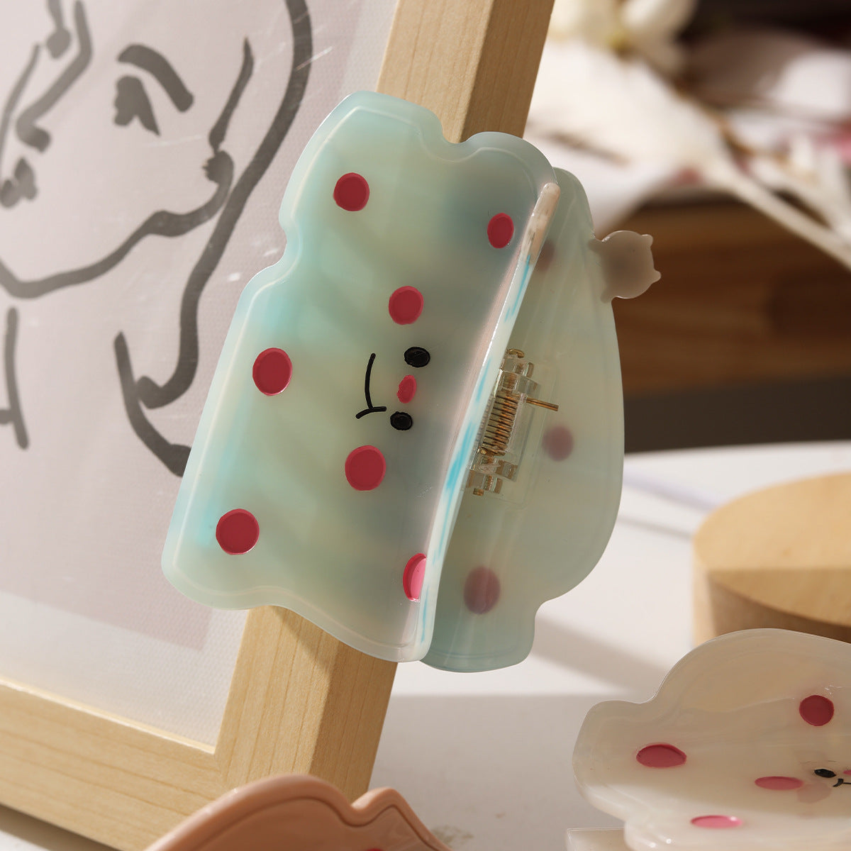 New fun personality cute cartoon sweet cheese acetate hair clip girl hair shark clip headdress hair grip