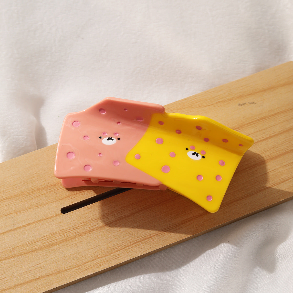 New fun personality cute cartoon sweet cheese acetate hair clip girl hair shark clip headdress hair grip