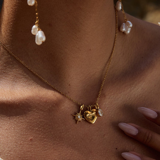 European and American Stainless Steel Zircon Love Necklace Light Luxury Niche Neck Chain Not Fading Titanium Steel Jewelry Women's High-end Sense