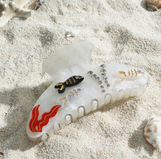 Personalized pearl claw clip Custom acetate pearlescent claw hair accessory